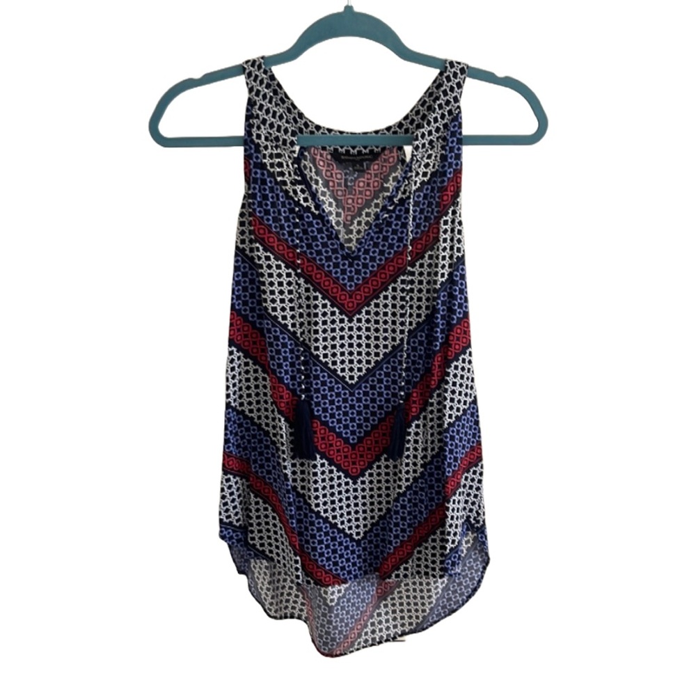 Sleeveless blouse with tassels